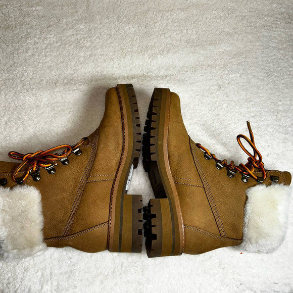 Timberland Boots Women 6 Brown Courmayeur Valley Shearling Waterproof Boot NEWOT - Picture 6 of 12